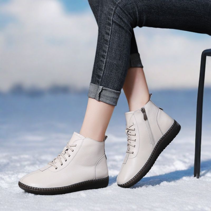 Women's Genuine Leather Soft-soled Lightweight Flat Ankle Boots