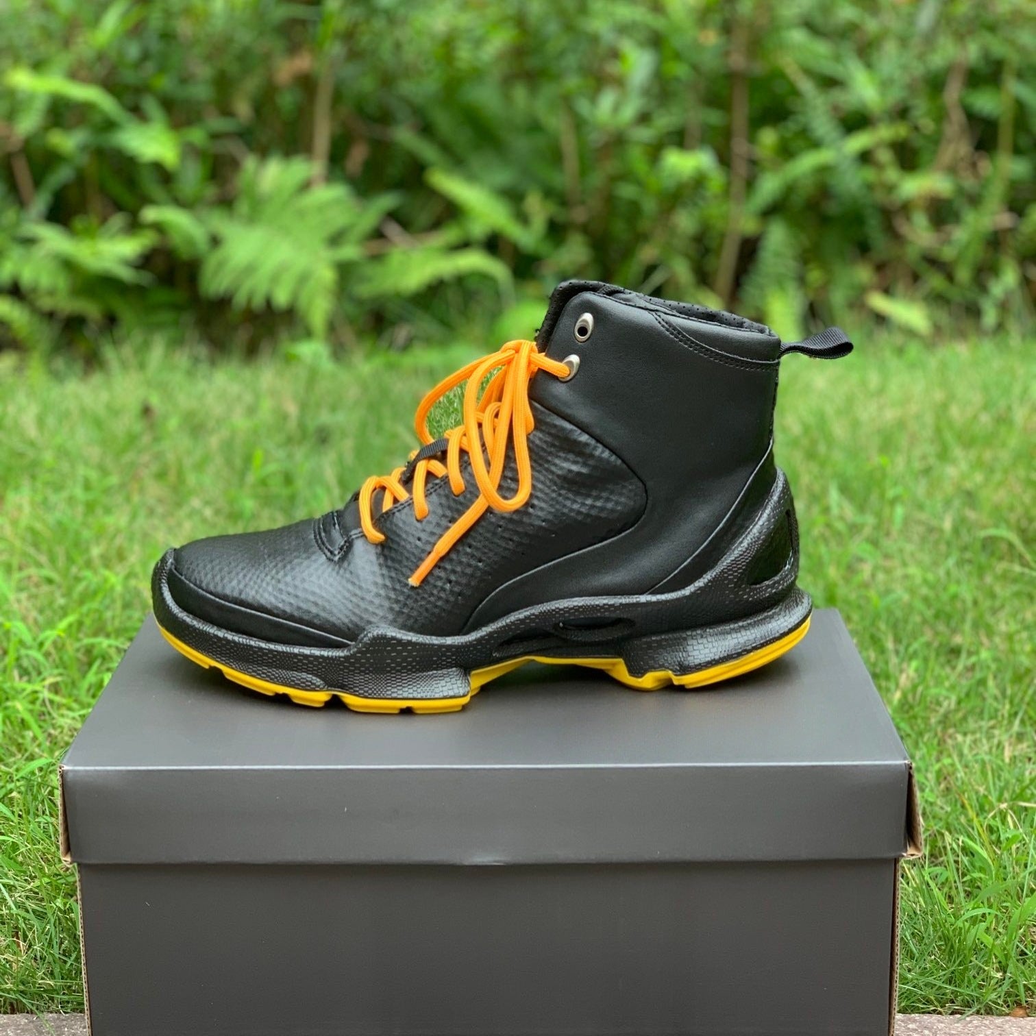 Comfortable Women's Outdoor Sports Shoes Non-slip Wear-resistant, And Casual