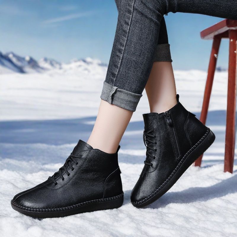 Women's Genuine Leather Soft-soled Lightweight Flat Ankle Boots